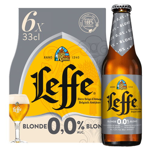 Foto van Leffe Blond op witte achtergrond