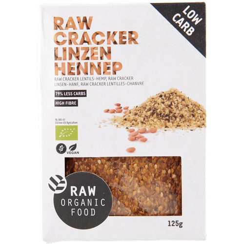 Foto van RAW Organic Food Crackers linzen-hennepzaad op witte achtergrond