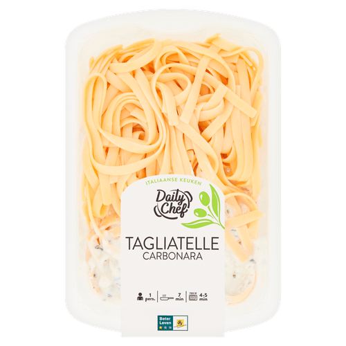 Foto van Daily Chef Tagliatelle carbonara op witte achtergrond