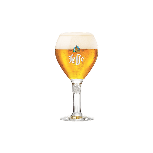 Foto van Leffe Blond op witte achtergrond