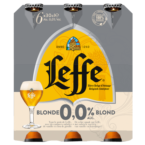 Foto van Leffe Blond op witte achtergrond