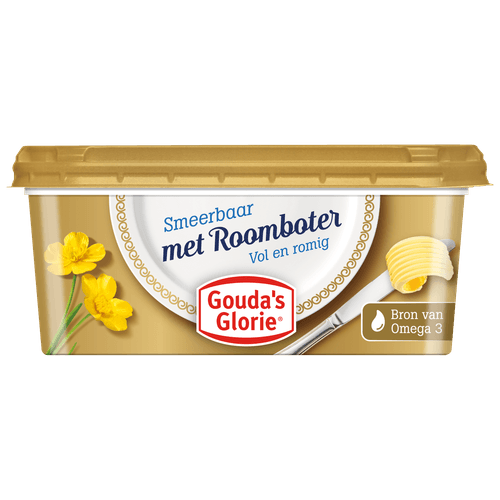 Foto van Gouda's Glorie Smeerbaar met roomboter op witte achtergrond