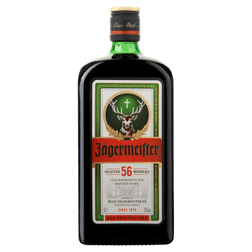 Foto van Jägermeister Kruidenbitter op witte achtergrond
