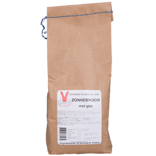 Foto van Voogd Thuisbakmix zonnebrood op witte achtergrond