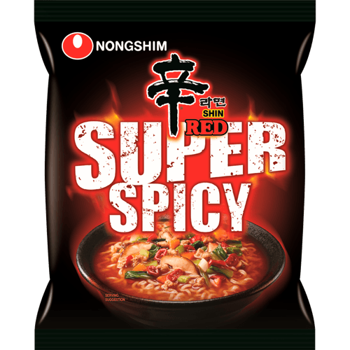 Foto van NongShim Instant noodles red super spicy op witte achtergrond