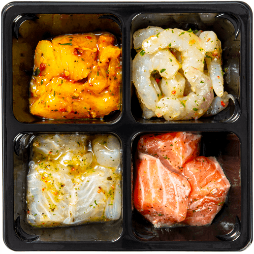 Foto van Hoogland Vis gourmet schotel op witte achtergrond