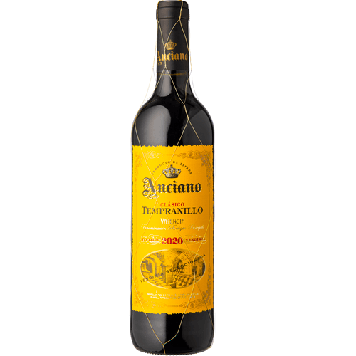 Foto van Anciano Clasico tempranillo valencia op witte achtergrond