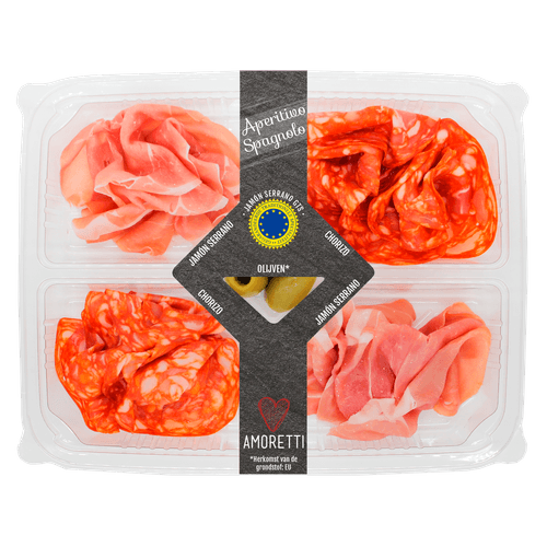 Foto van Aperitivo Spagnolo op witte achtergrond