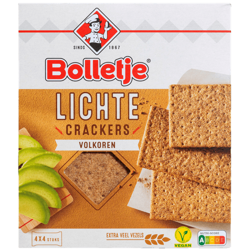 Foto van Bolletje Lichte crackers volkoren op witte achtergrond