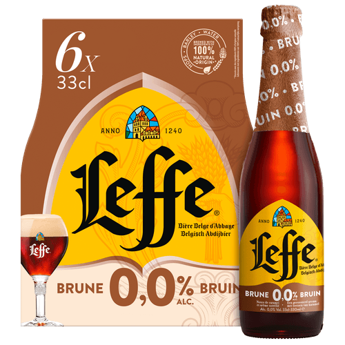 Foto van Leffe Bruin 0.0 op witte achtergrond