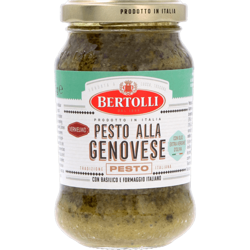 Foto van Bertolli Pesto alla genovese op witte achtergrond