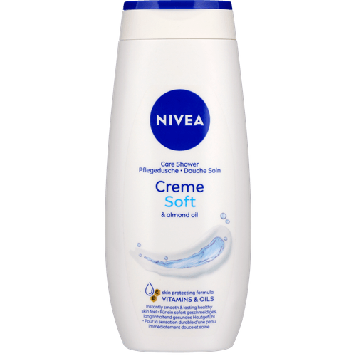 Foto van Nivea Douchegel creme soft op witte achtergrond
