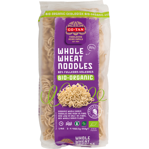 Foto van Go-Tan Noodles whole wheat op witte achtergrond
