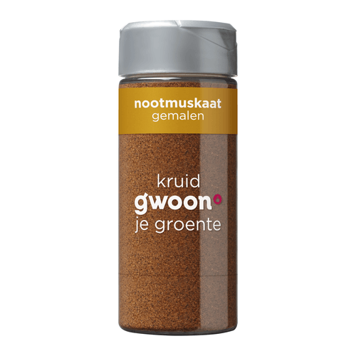 Foto van G'woon Nootmuskaat gemalen op witte achtergrond