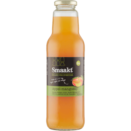 Foto van Smaakt Appel mangosap op witte achtergrond