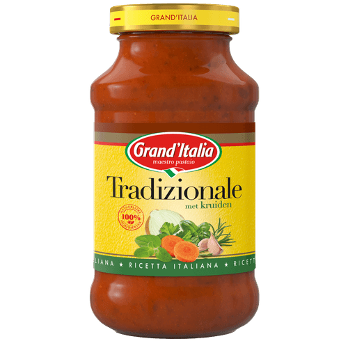 Foto van Grand'Italia Pastasaus tradizionale op witte achtergrond