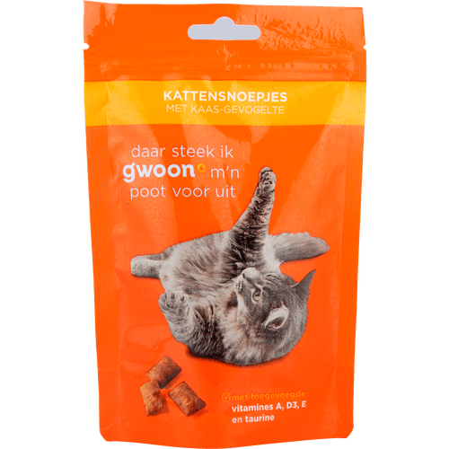 Foto van G'woon Kattensnoepjes kaas en gevogelte op witte achtergrond