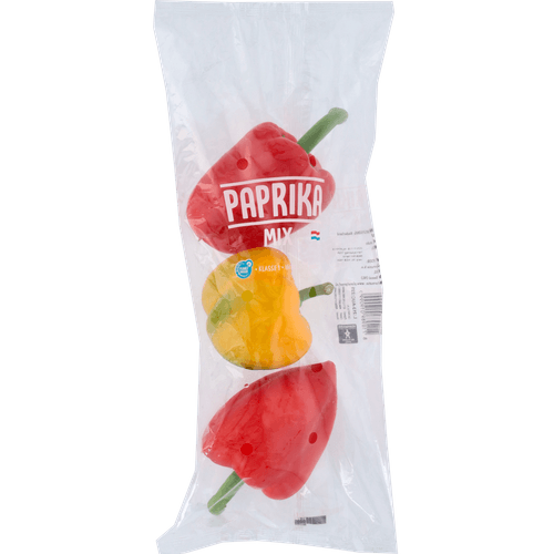 Foto van Paprikamix op witte achtergrond