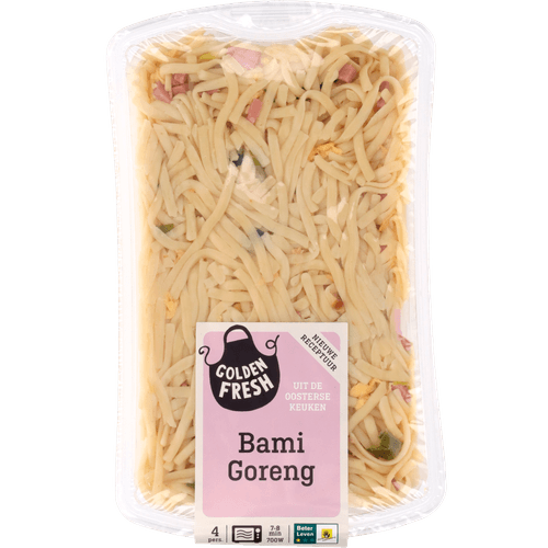 Foto van Golden Fresh Bami goreng op witte achtergrond