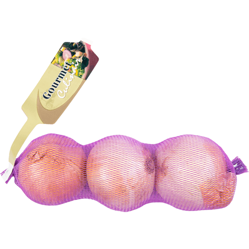 Foto van Zoete uien trio op witte achtergrond