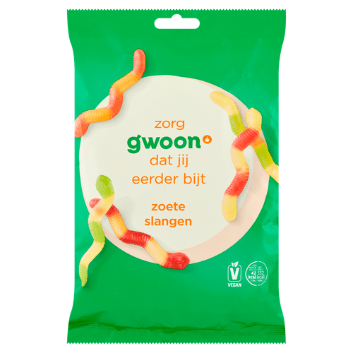 Foto van G'woon Winegums zoete slangen op witte achtergrond