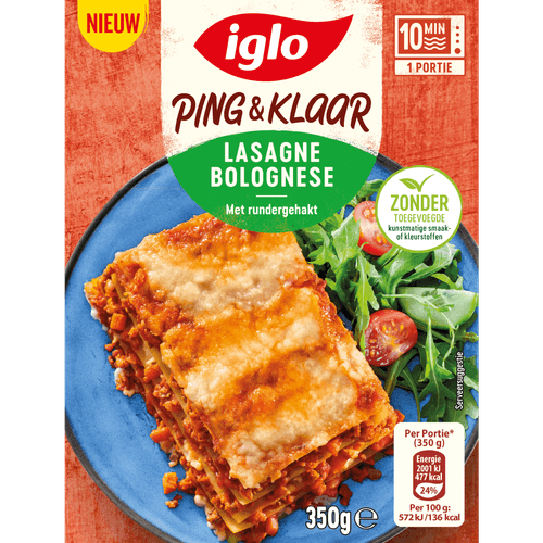 Foto van Iglo Ping en klaar lasagne bolognese op witte achtergrond