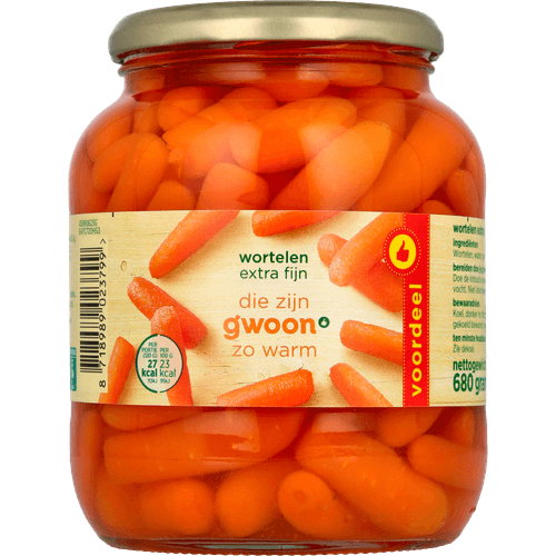 Foto van G'woon Wortelen extra fijn op witte achtergrond