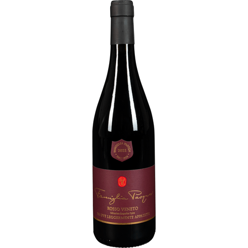 Foto van Famiglia Pasqua Passimento Rosso Veneto op witte achtergrond