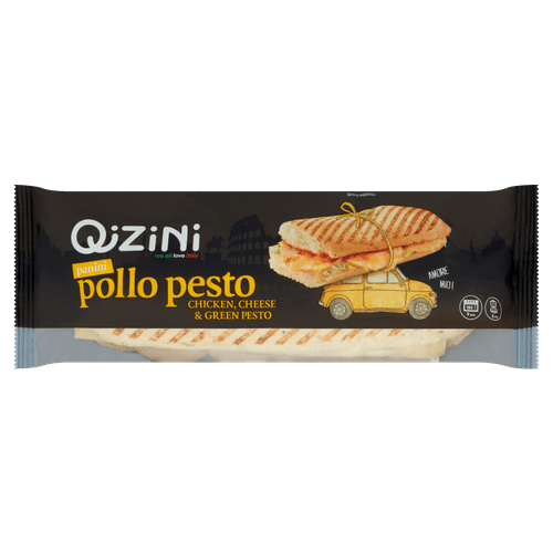 Foto van Qizini Panini pollo pesto op witte achtergrond