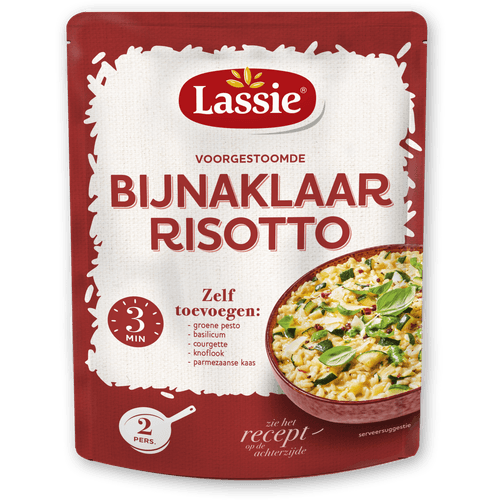 Foto van Lassie Risotto bijna klaar op witte achtergrond