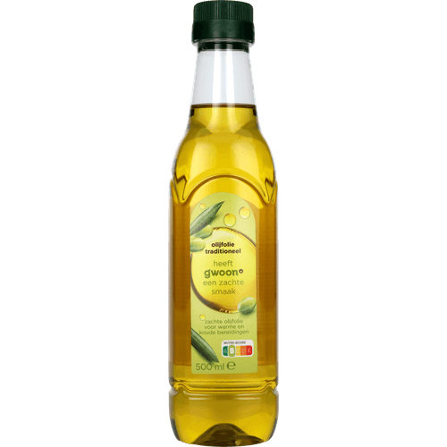 Foto van G'woon Olijfolie traditioneel op witte achtergrond