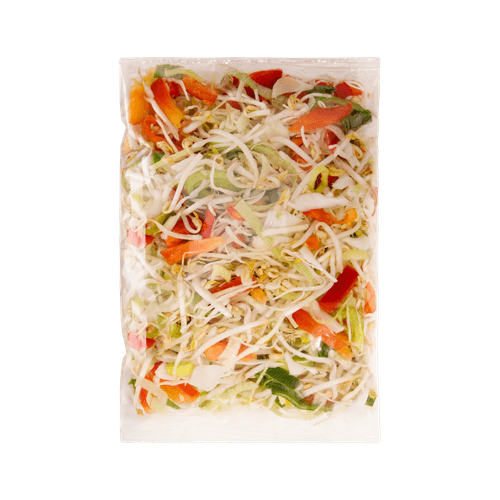 Foto van Fresh & easy Wokgroenten oosterse stijl op witte achtergrond