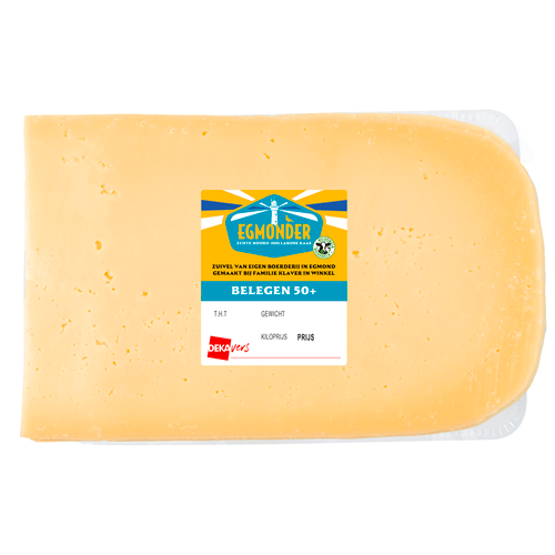 Foto van DekaVers Egmonder belegen 50+ gesneden op witte achtergrond