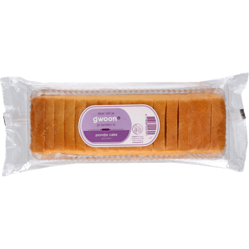 Foto van G'woon Gesneden cake op witte achtergrond