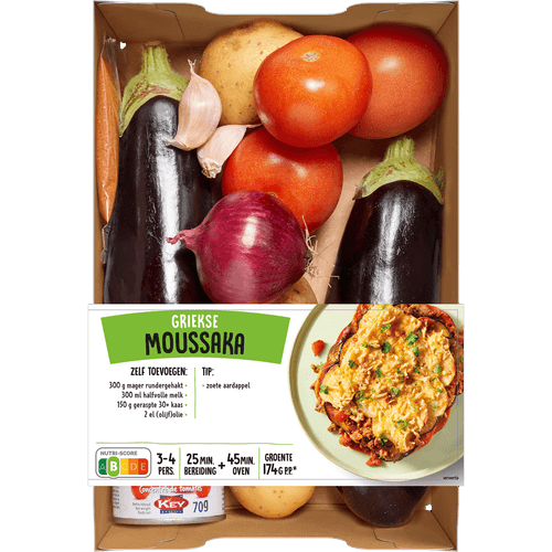 Foto van Verspakket Moussaka op witte achtergrond