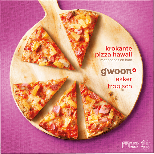 Foto van G'woon Krokante pizza hawaii op witte achtergrond