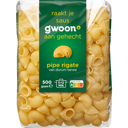 Foto van G'woon Pipe rigate op witte achtergrond