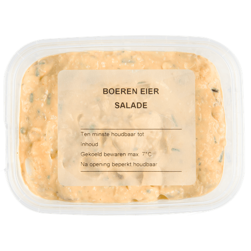 Foto van Salade boeren ei op witte achtergrond