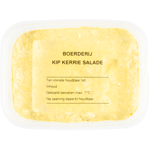 Foto van Salade boerderij kip kerrie op witte achtergrond