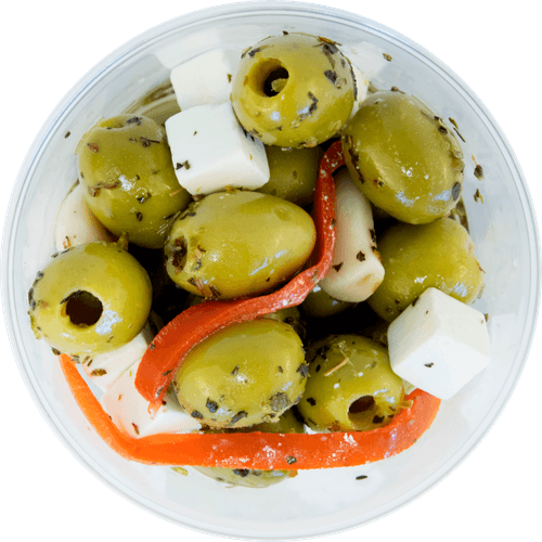 Foto van DekaMarkt Olijven met zachte kaas op witte achtergrond