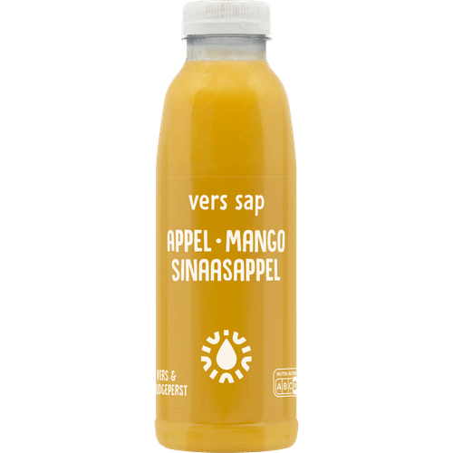 Foto van Sap appel mango sinaasappel op witte achtergrond