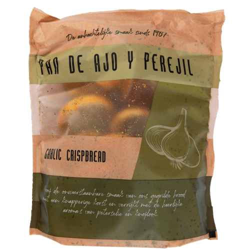 Foto van Spaanse knoflookbrood op witte achtergrond