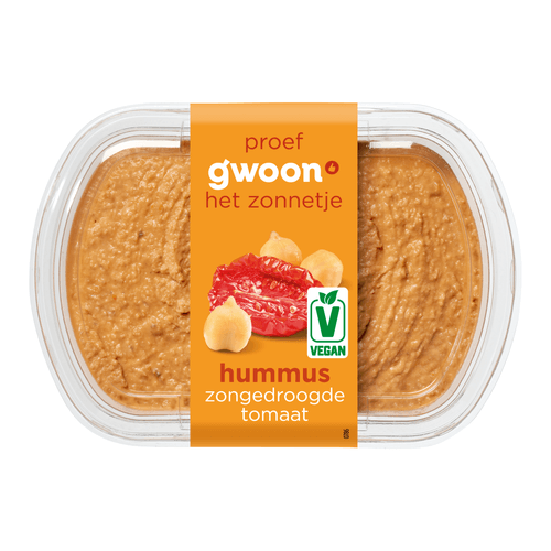 Foto van G'woon Hummus tomaat op witte achtergrond