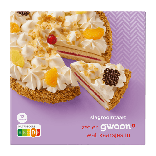 Foto van G'woon Slagroomtaart op witte achtergrond
