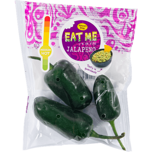 Foto van Eat Me Jalapeno peper op witte achtergrond