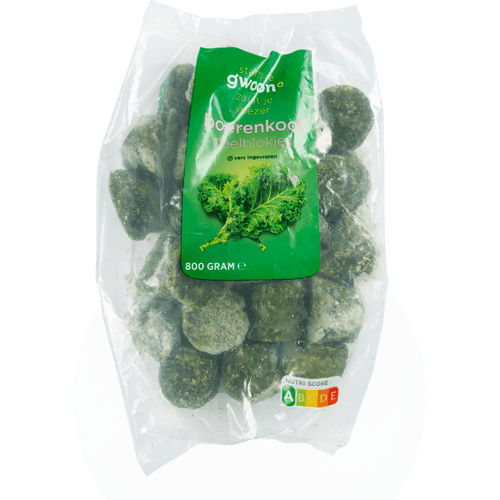 Foto van G'woon Boerenkool deelblokjes op witte achtergrond