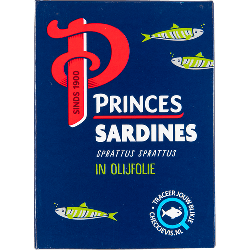 Foto van Princes Sardines in olijfolie op witte achtergrond