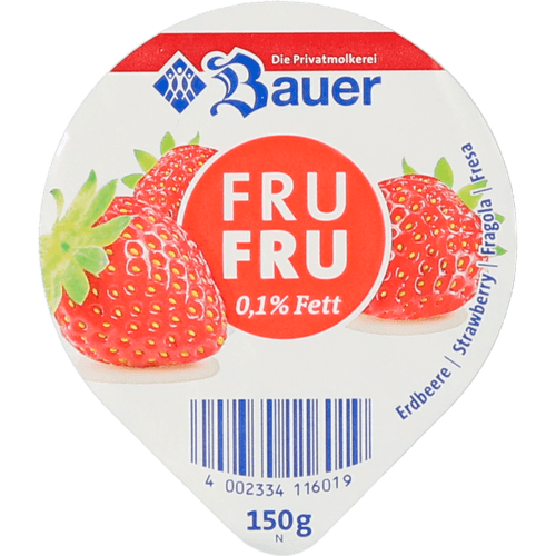 Foto van Bauer Fru fru yoghurt mager aardbei op witte achtergrond