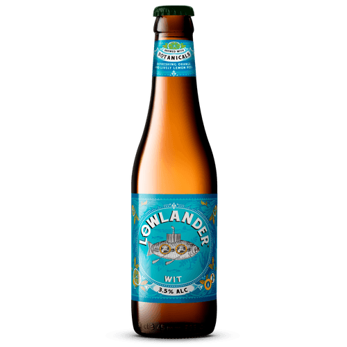 Foto van Lowlander Witbier op witte achtergrond