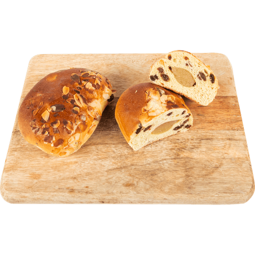 Foto van DekaMarkt Mini stol met amandelspijs op witte achtergrond